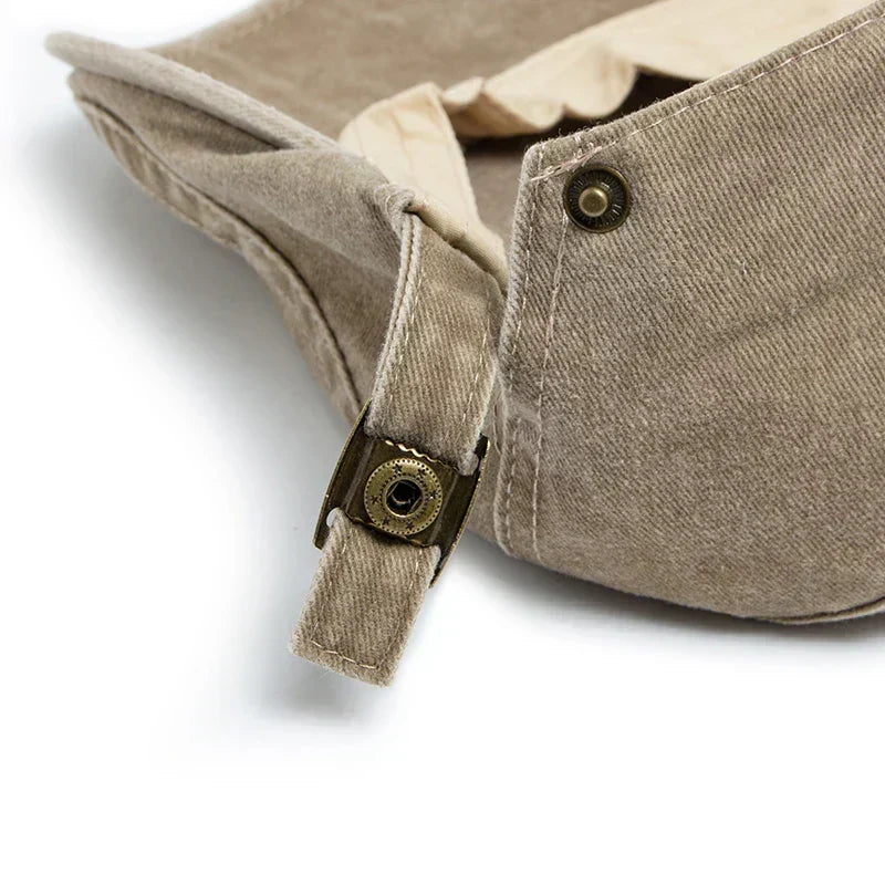 The Holt Cap